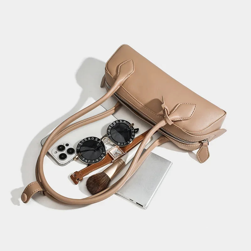 Ruvi Leather Shoulder Bag