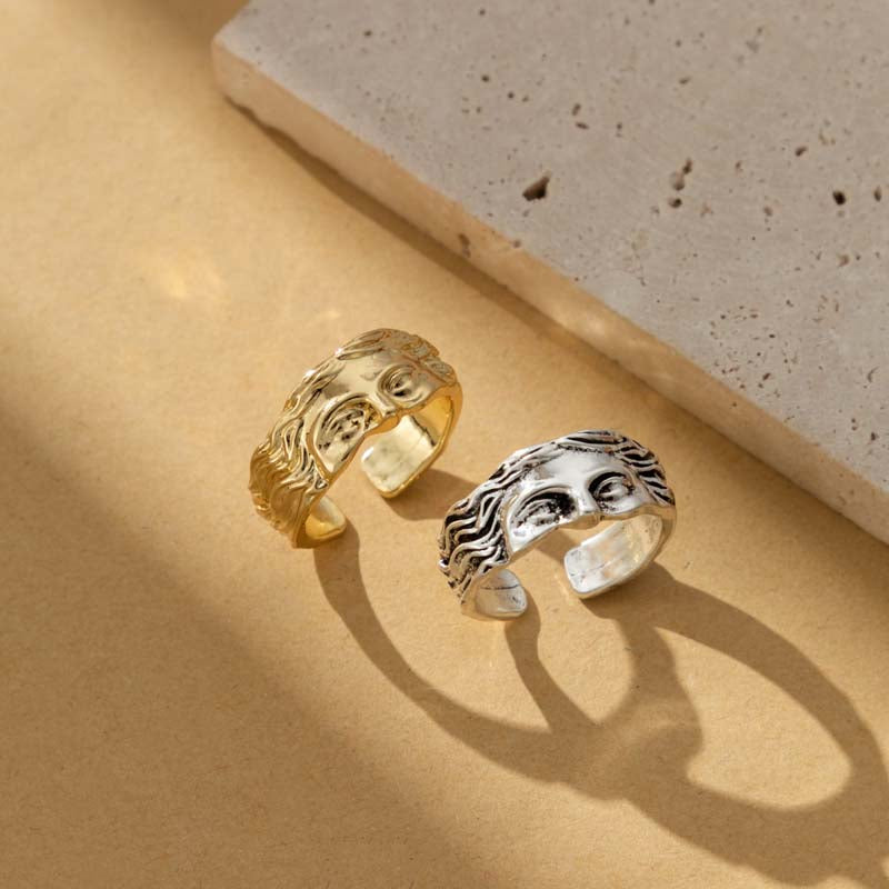 "Aphrodite's Gaze" Adjustable Ring