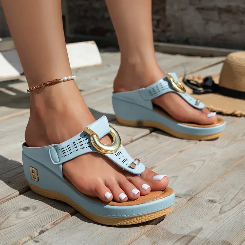 Brisa GoldArch Wedges