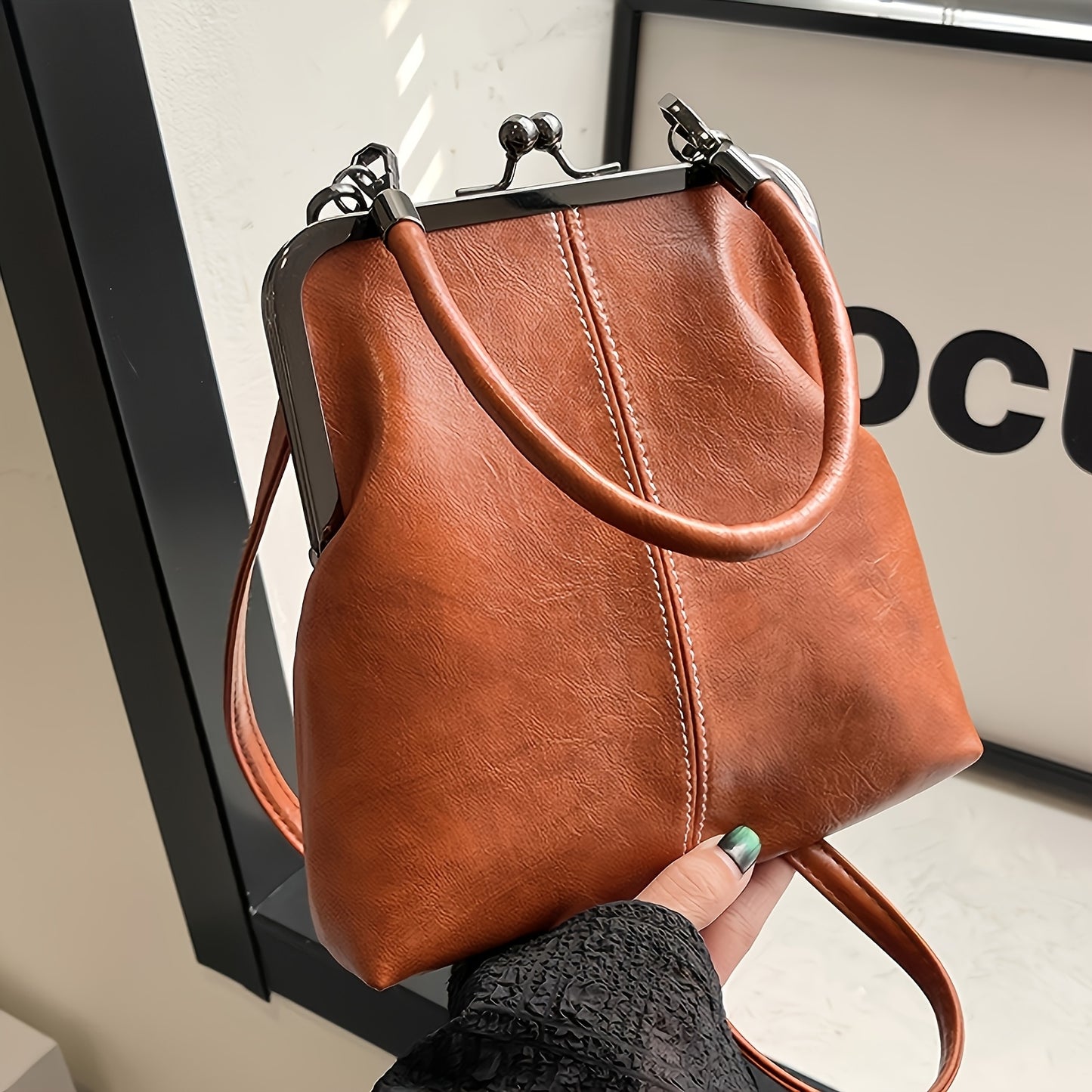 Grace Kisslock Leather Bag