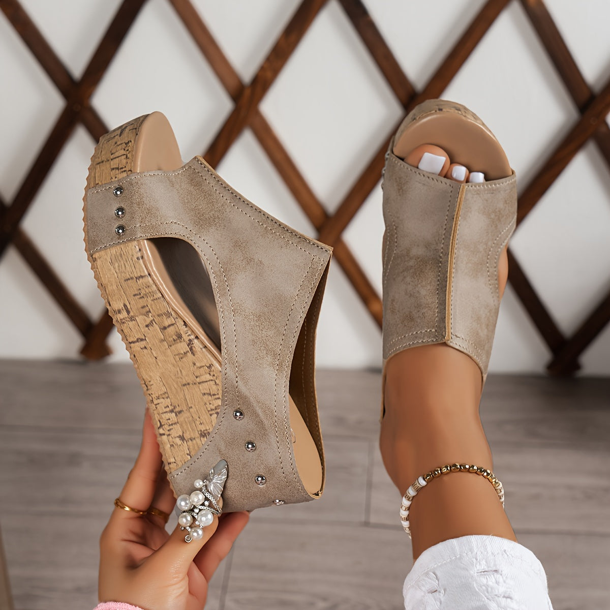 Aspen Oakheel Platform Sandals