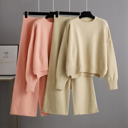 SoftEase Knitted Lounge Set